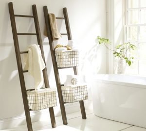 decorative-ladder-for-bathroom