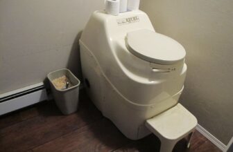 How Do Waterless Toilets Work?